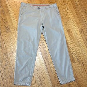 Tommy Bahama Chinos Tan 5 Pocket 100% Pima Cotton Men's Size 40/34